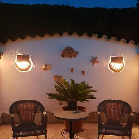 Casa Dina - Ferienhaus Fur 4 Personen Mit Grossem Gemeinschaftspool * Moraira