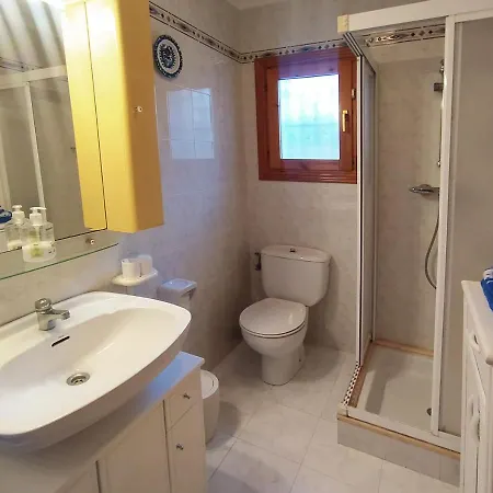 Casa Dina - Ferienhaus Fur 4 Personen Mit Grossem Gemeinschaftspool * Moraira