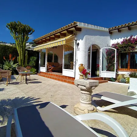 Casa Dina - Ferienhaus Fur 4 Personen Mit Grossem Gemeinschaftspool Holiday home *
