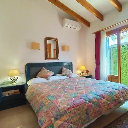 Casa Dina - Ferienhaus Fur 4 Personen Mit Grossem Gemeinschaftspool
